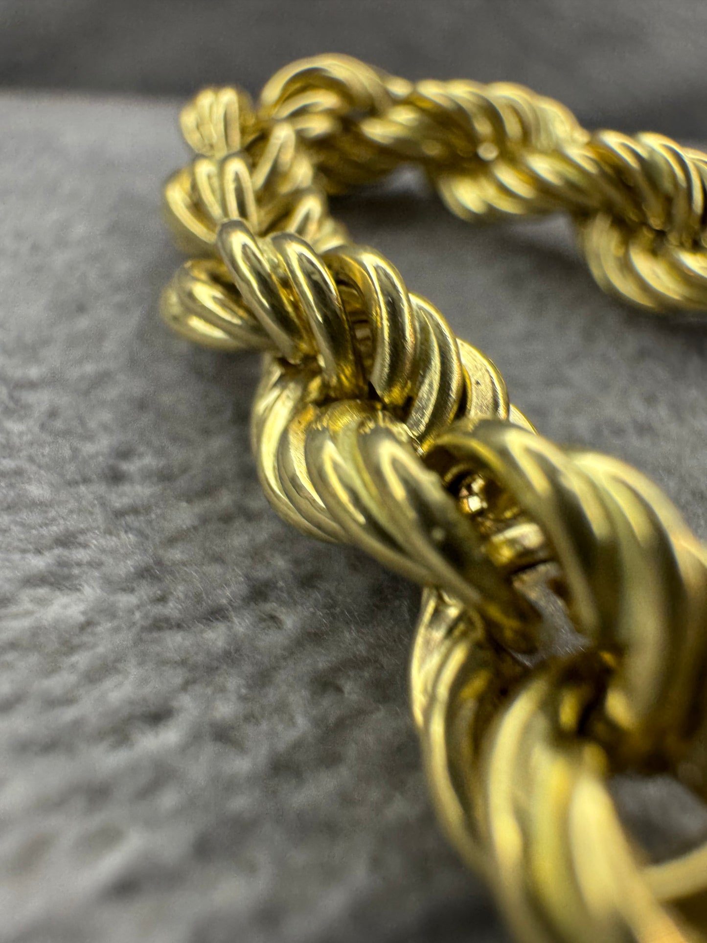 Esclava San Francisco