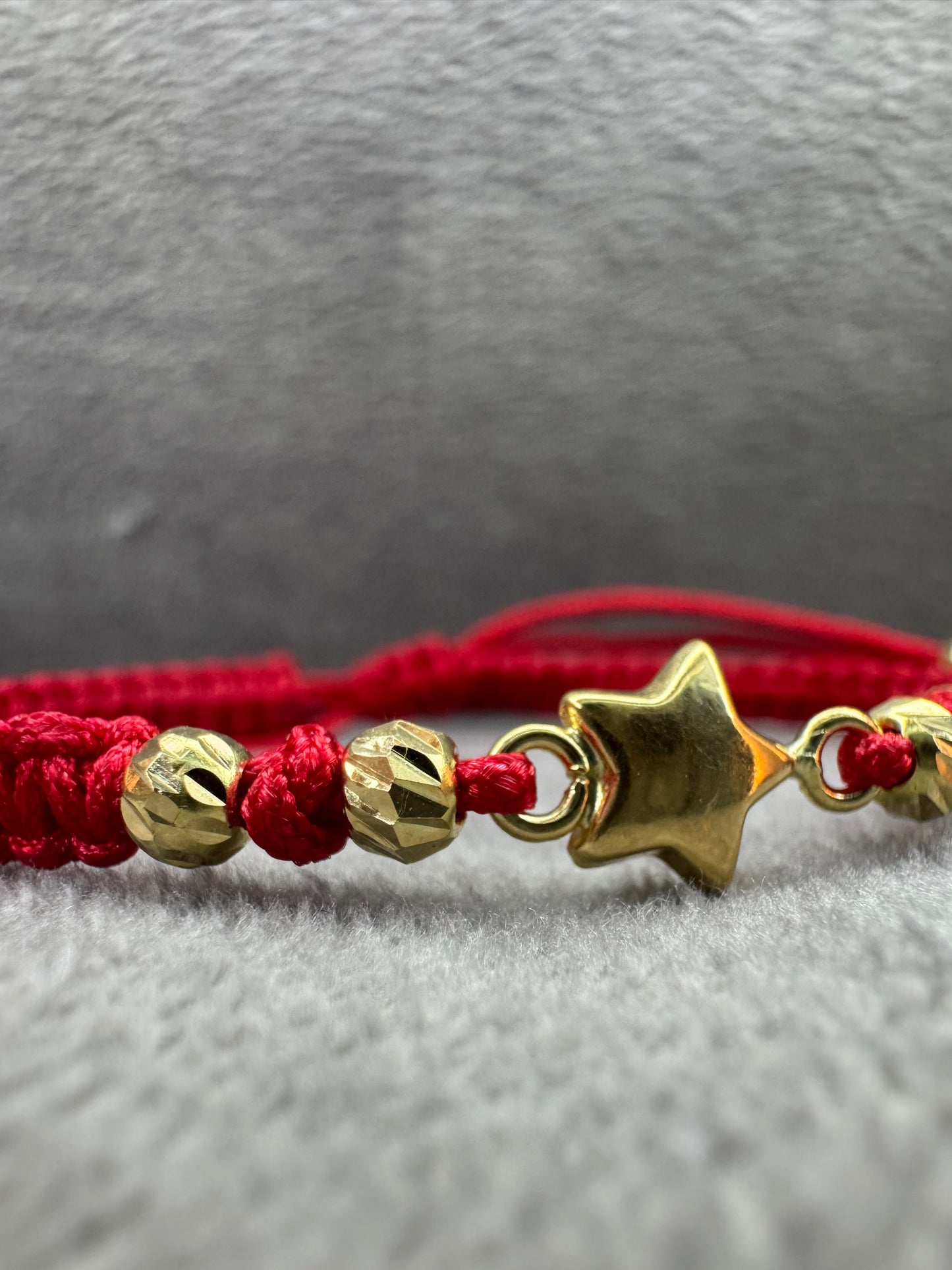 Pulsera tejida estrella