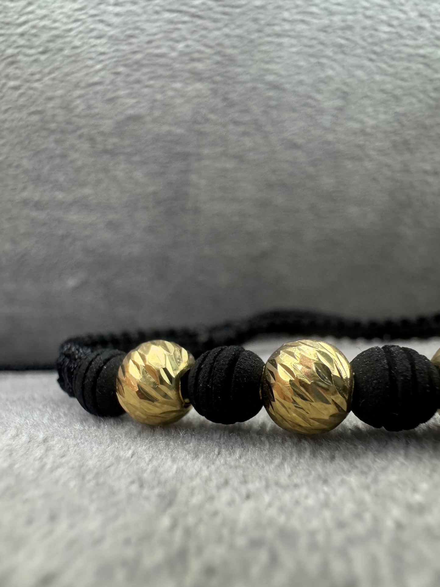 Pulsera tejida