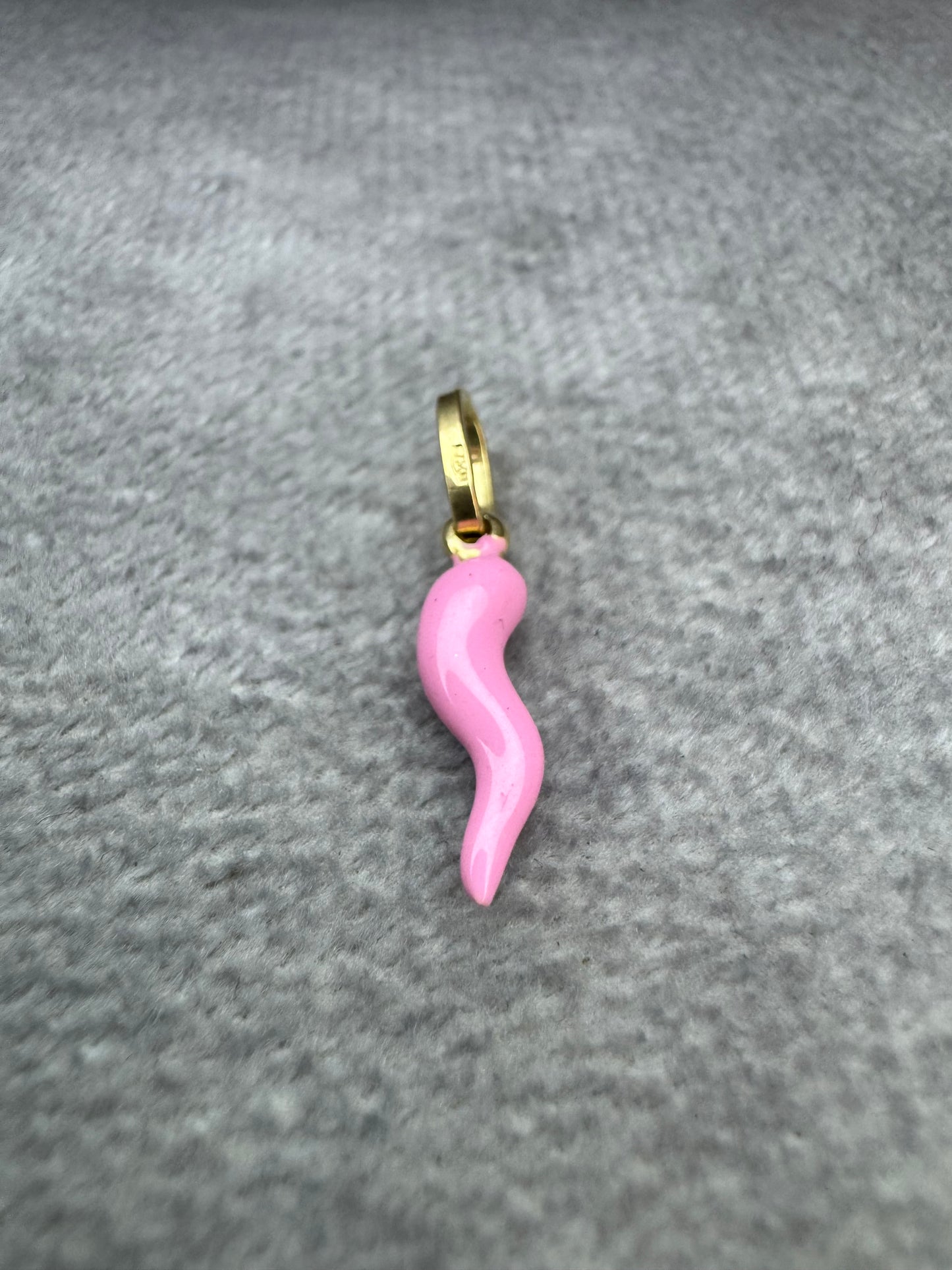 Cornicello rosa