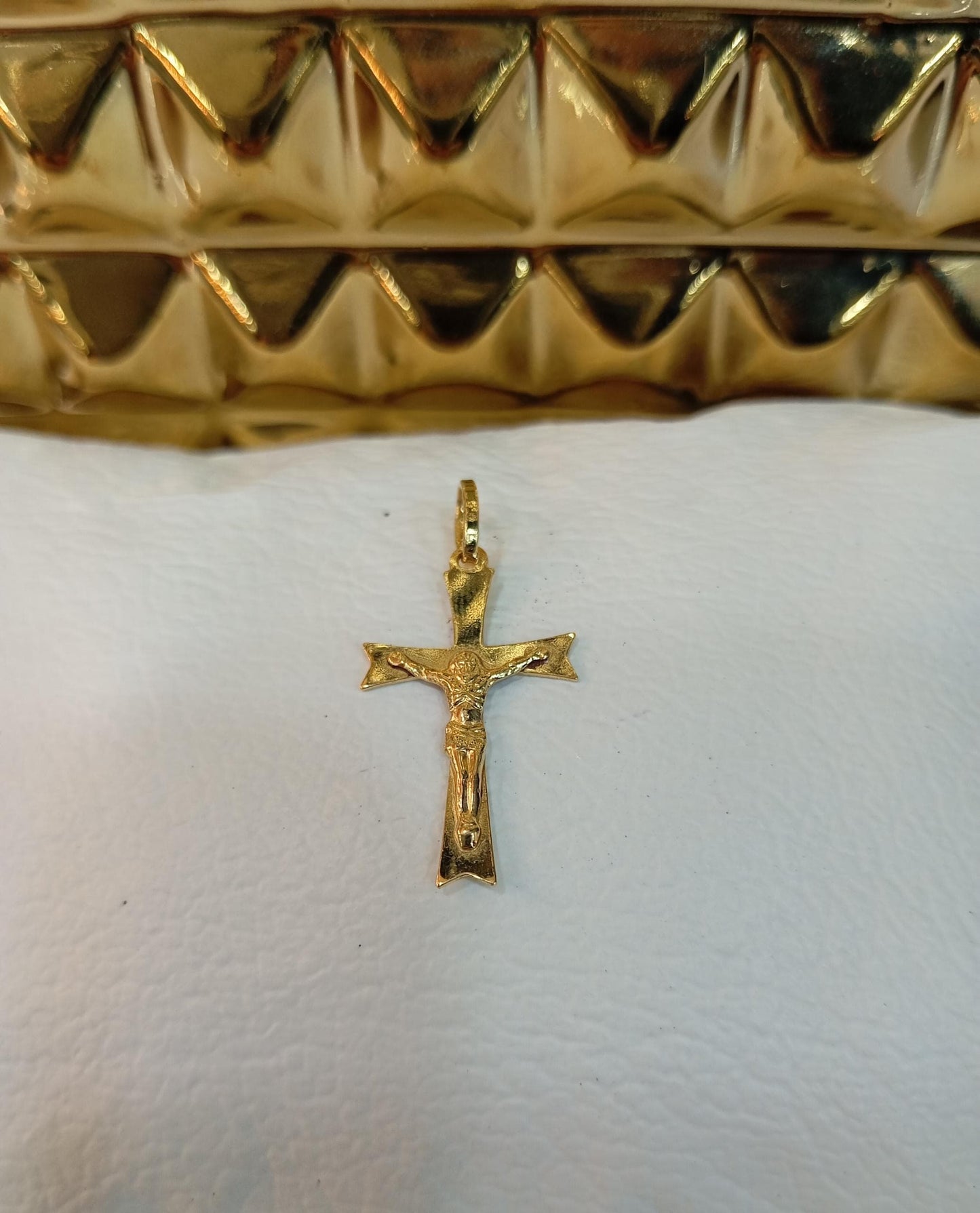 Crucifijo Oro 18k